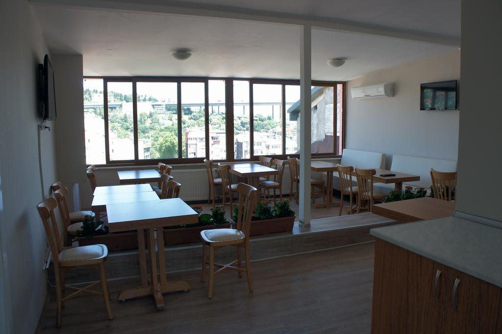 Academia Hotel Истанбул Екстериор снимка
