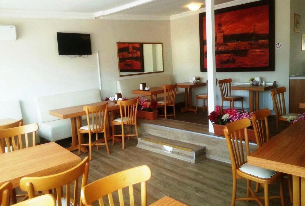 Academia Hotel Истанбул Екстериор снимка